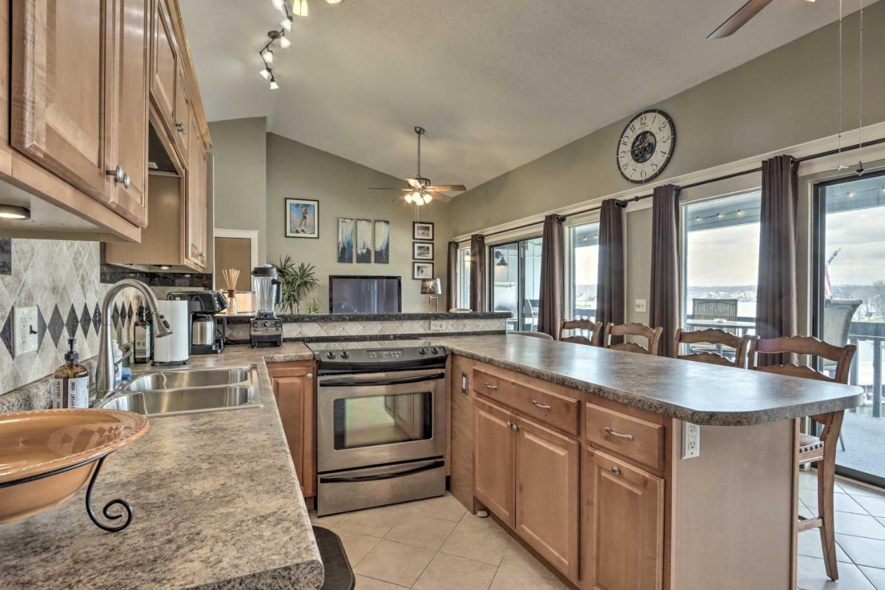 Osage Beach Condo With Lake Of The Ozarks Views Buitenkant foto